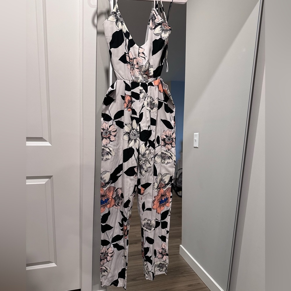Leith Black and White Floral Jumpsuit with V-Neck
